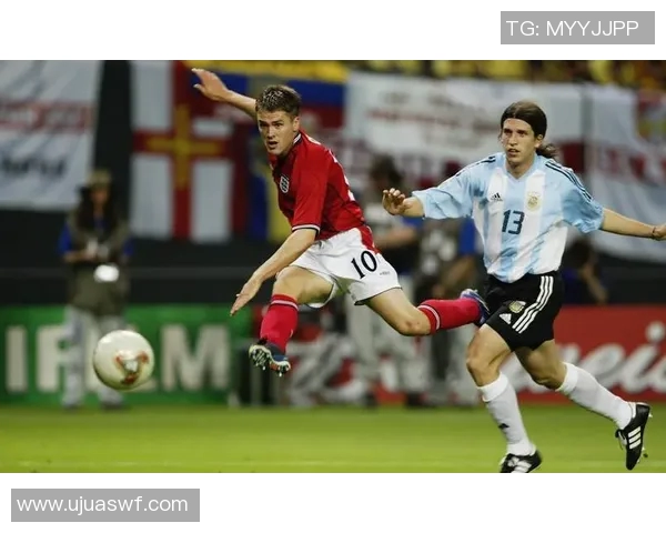 足球明星在比赛中遭遇挫折的精彩瞬间合集与深度解析 足球明星在比赛中遭遇挫折的精彩瞬间合集与深度解析