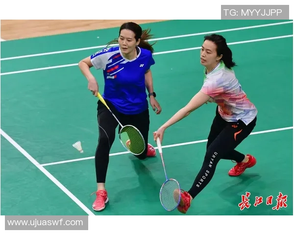 南京羽毛球队与武汉羽毛球队赛后复盘分析比赛经验与战术调整探讨 南京羽毛球队与武汉羽毛球队赛后复盘分析比赛经验与战术调整探讨